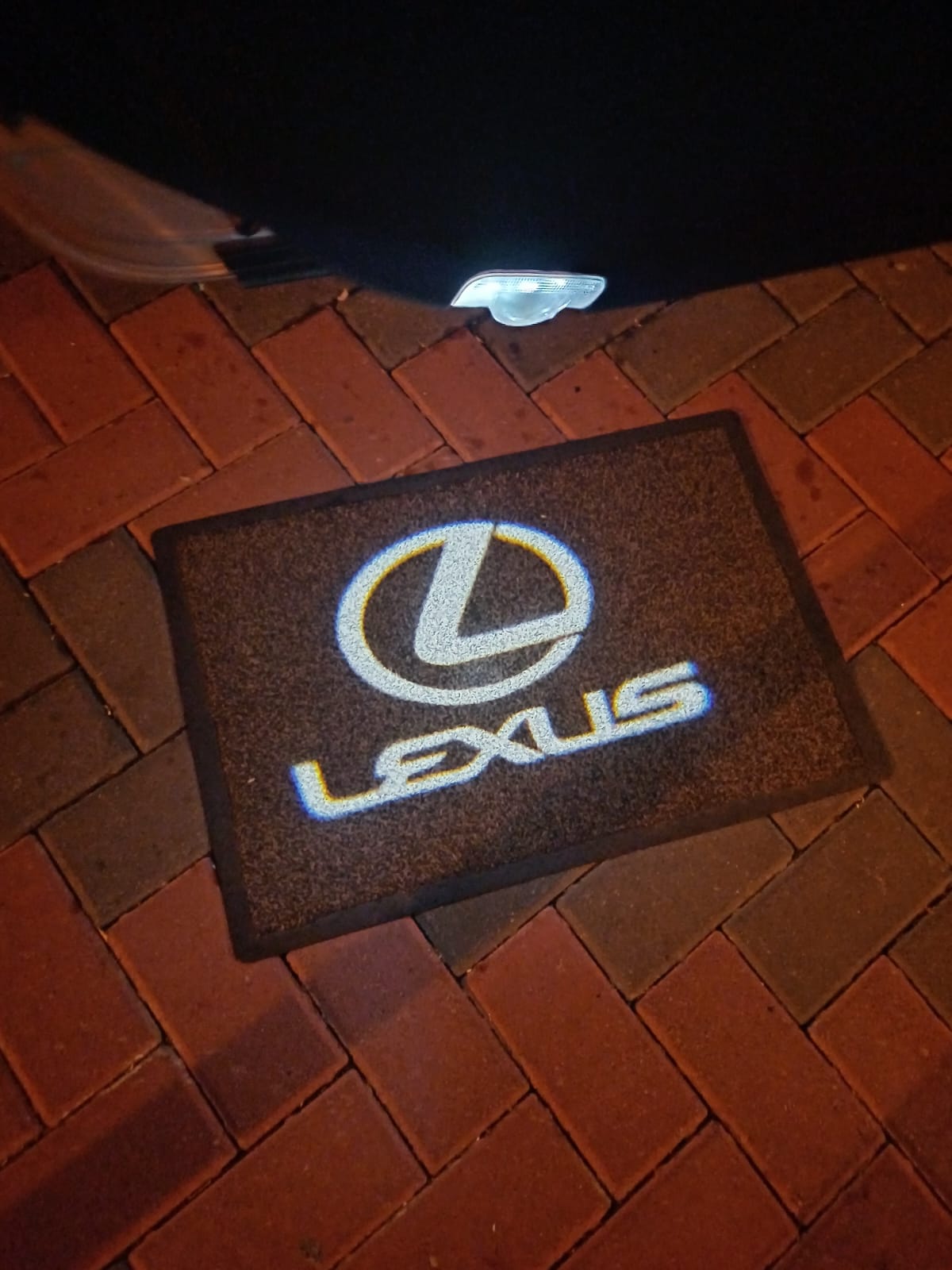 IS/ISF/RX/GS/LS/CT/LX/RC/SC/ES Welcome Puddle Door Light