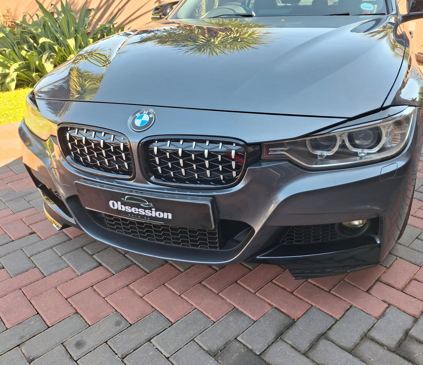 Diamond Kidney Grills Silver Black for 3 series F30