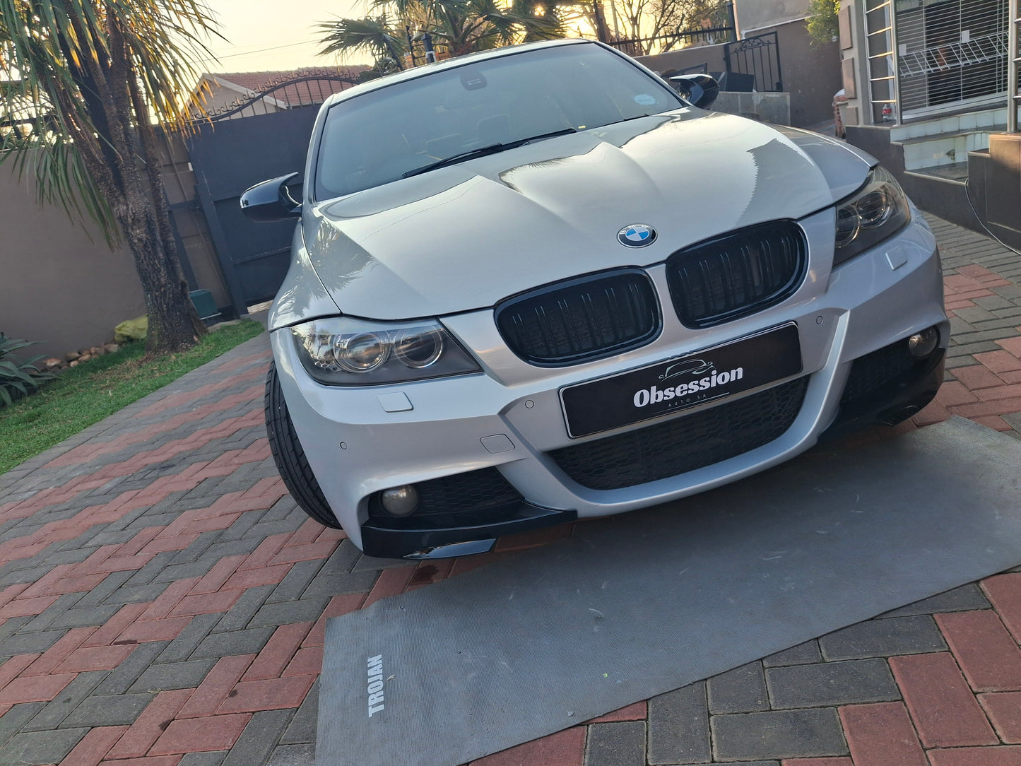 BM E90 Front Splitters/Spoilers for facelift Motorsport models