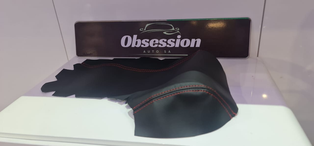 IS350 Centre Armrest Cover