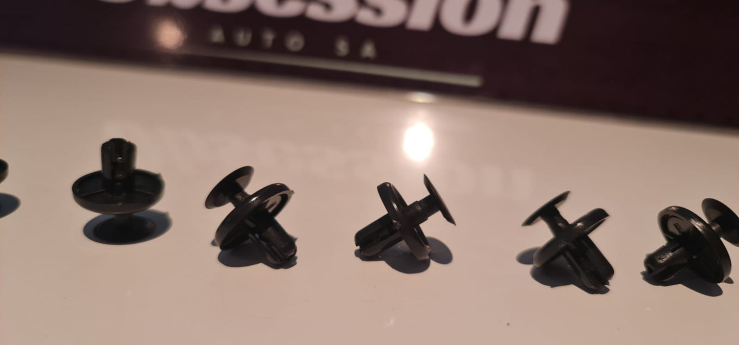 IS/ISF/RX Engine Cover Clips