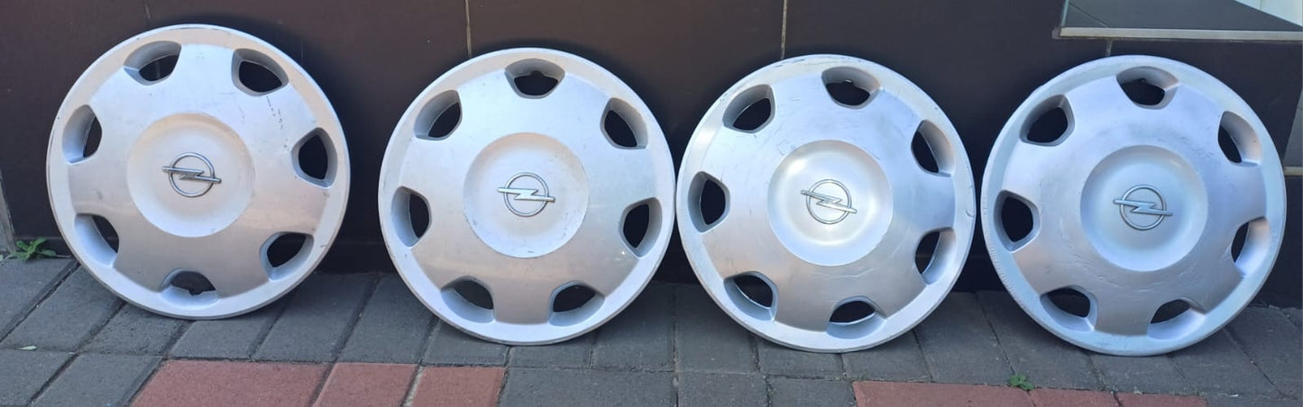 Corsa Wheel Caps