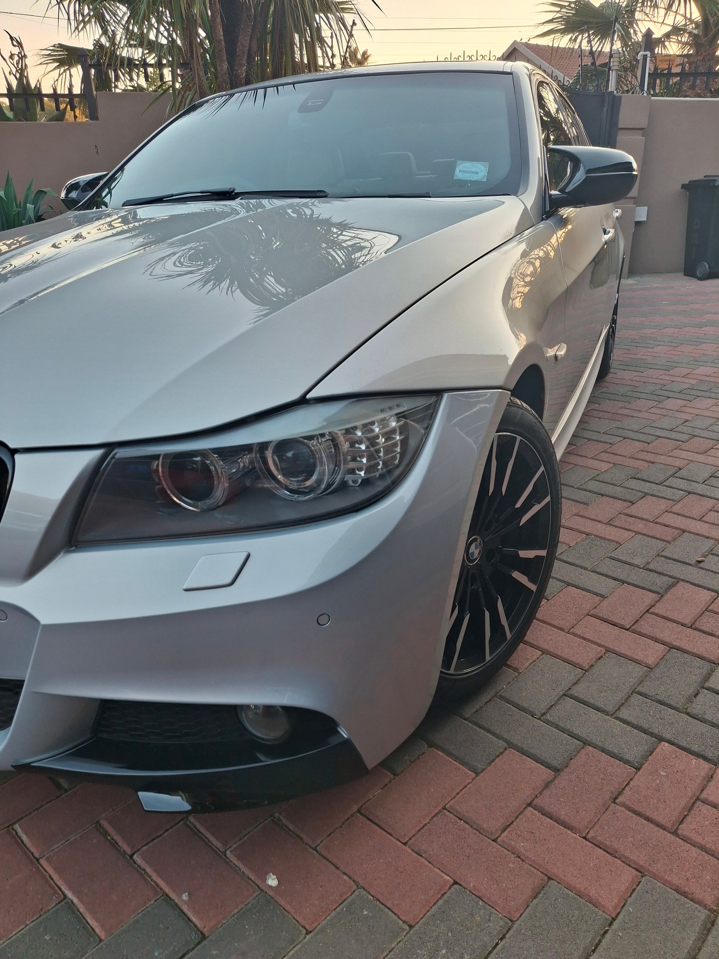 BM E90 Front Splitters/Spoilers for facelift Motorsport models