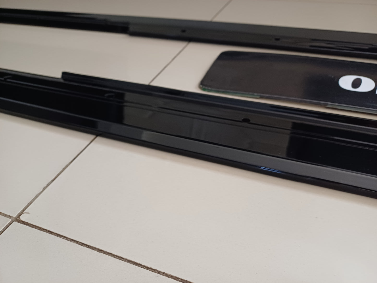 Side Skirt Extensions ( both sides)